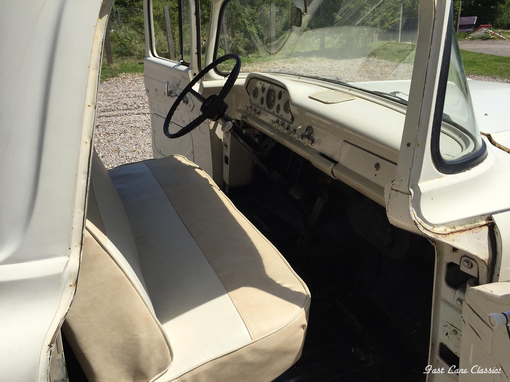 white 59 f100 029