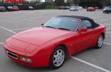 89 Porsche 944