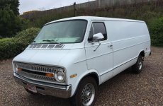 dodge pickup 200