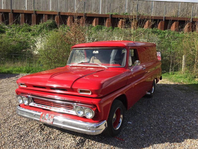 red van 077 Fast Lane Classics